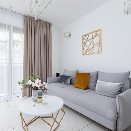 Modern Apartment Cracow Old Town By Noclegi Renters Krakow Exterior photo